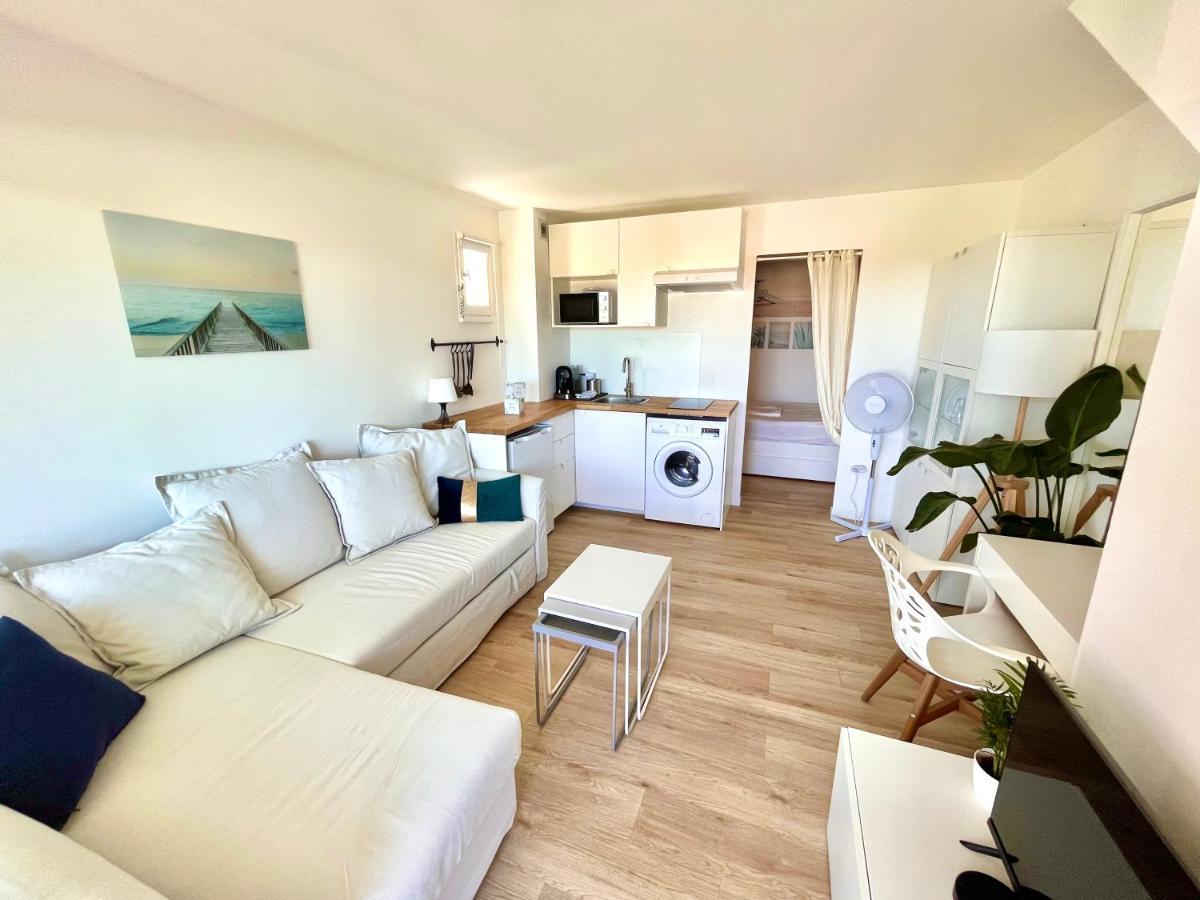 Appartement Entre La Lagune Et La Mer Avec Piscine, Direct Plage, Vue Partielle Mer Сен-Сіпріян Екстер'єр фото